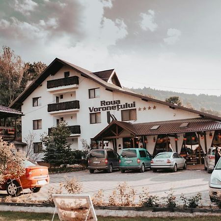 Hôtel Roua Voronetului à Gura Humorului Extérieur photo